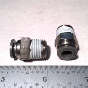 30,000-444 1/4 X 1/4 STRAIGHT POLY FLOW