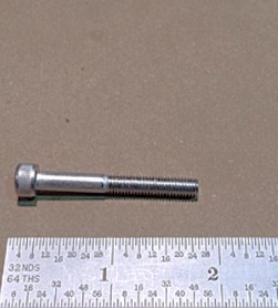 7000-132  CAP SCREW 2002201-013 HMC130