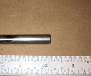 23,000-353 LATCH SHAFT 121-04-083